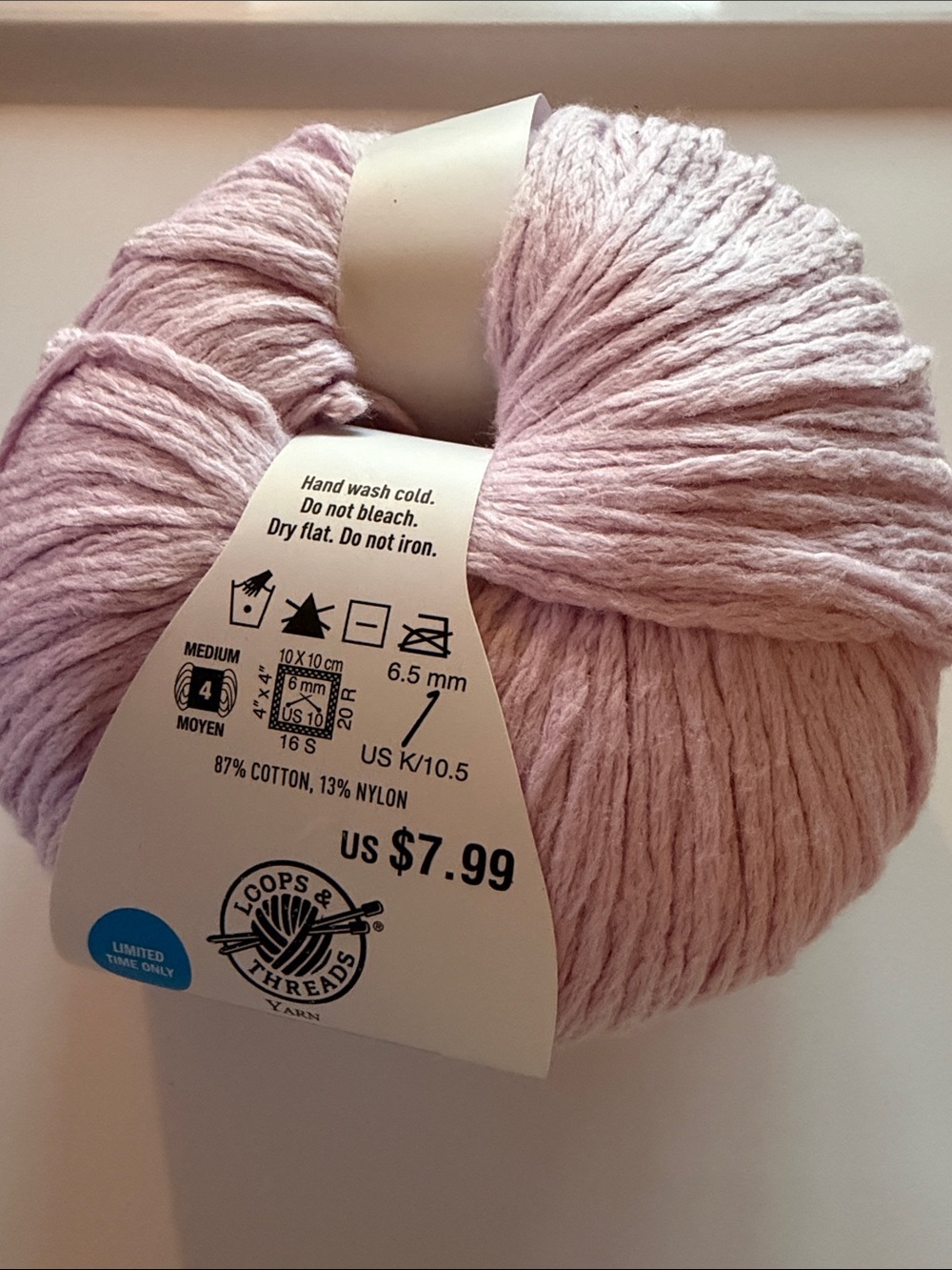 Loops & Threads yarn
